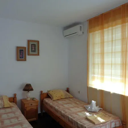 بيت ضيافة Kotva لوزينيتس