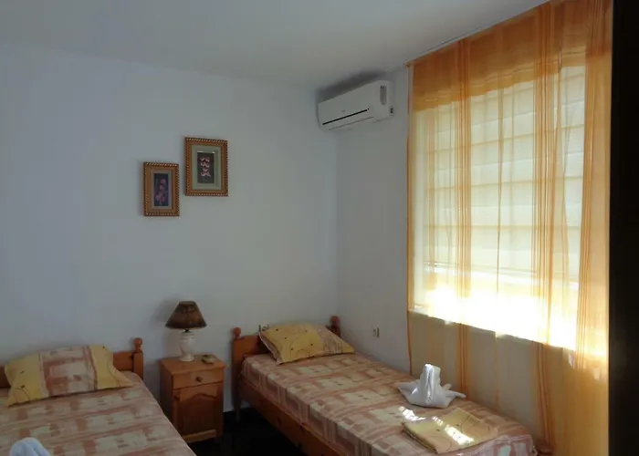 Vendégház Kotva Lozenec